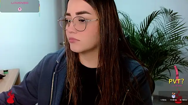 Lucia star   online show from 15, 4, 2026