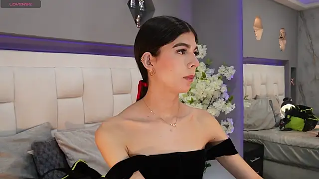 Snapshot of CuteAri chatting on 3, 10, 2025 CuteAri online show from 3, 10, 2025