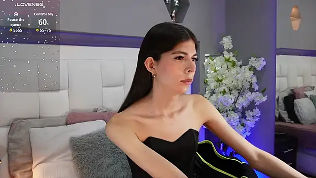 Snapshot of CuteAri chatting on 17, 10, 2025 CuteAri online show from 17, 10, 2025