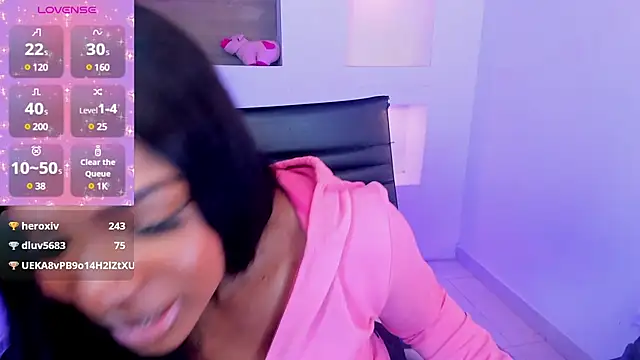 IvyBliss8 online show from 17, 2, 2025