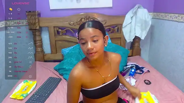 Snapshot of Angelica_Blue chatting on 17, 9, 2025 Angelica Blue online show from 17, 9, 2025