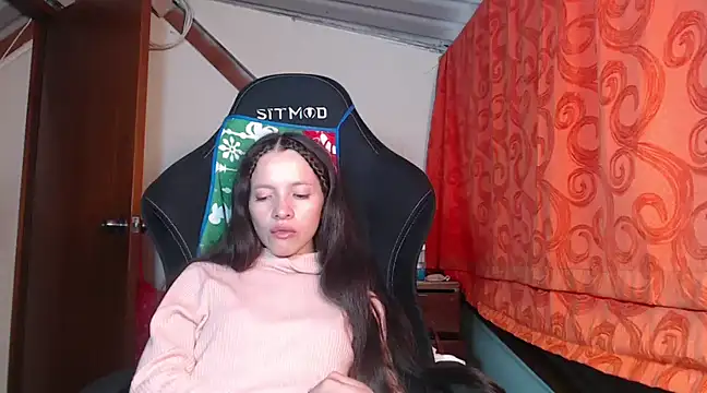 Snapshot of sweetdam12 chatting on 28, 12, 2024 sweetdam12 online show from 28, 12, 2024
