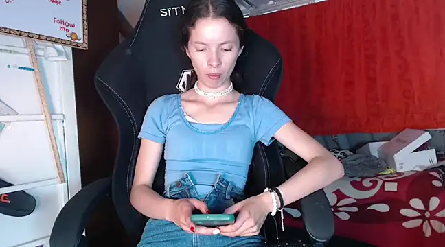Snapshot of sweetdam12 chatting on 17, 1, 2025 sweetdam12 online show from 17, 1, 2025