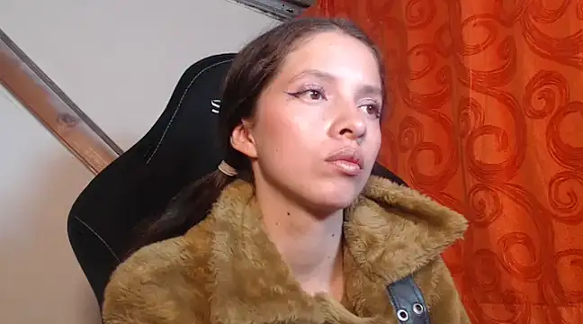 Snapshot of sweetdam12 chatting on 13, 2, 2025 sweetdam12 online show from 13, 2, 2025