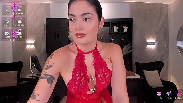 GiaFerrara online show from 12, 11, 2025