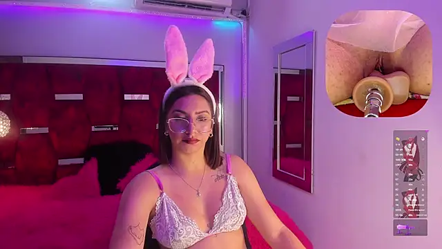 Snapshot of CamilaVegas_ chatting on 21, 1, 2025 CamilaVegas online show from 21, 1, 2025