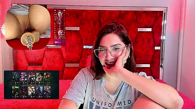 Snapshot of CamilaVegas_ chatting on 25, 1, 2025 CamilaVegas online show from 25, 1, 2025