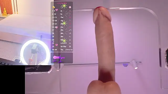 Snapshot of CamilaVegas_ chatting on 20, 10, 2025 CamilaVegas online show from 20, 10, 2025