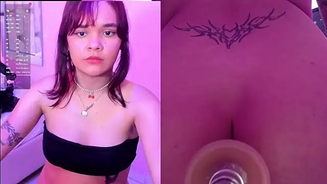 PetiteSalome online show from 29, 1, 2025
