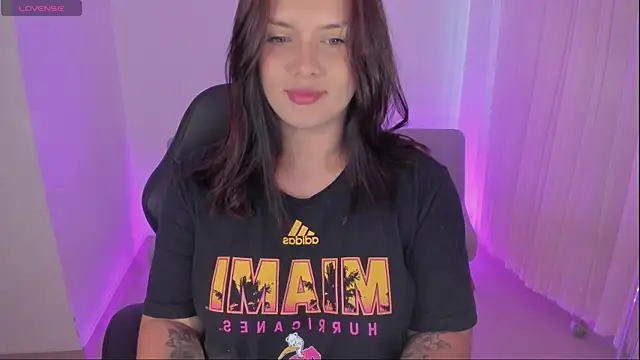 SabrinaVega online show from 12, 10, 2025