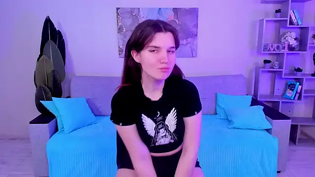 BonneyLove online show from 4, 12, 2024