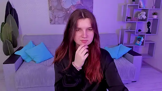 BonneyLove online show from 19, 3, 2025