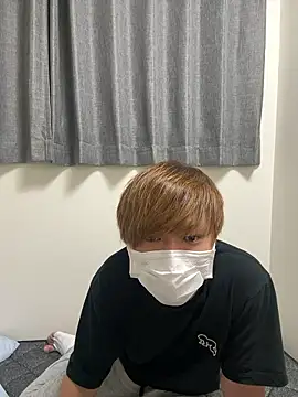 Snapshot of onimakura chatting on 19, 12, 2025 onimakura online show from 19, 12, 2025