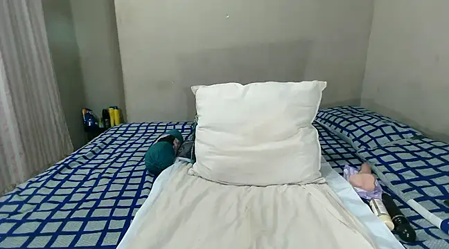 Snapshot of WetwetPussy31 chatting on 17, 1, 2025 WetwetPussy31 online show from 17, 1, 2025