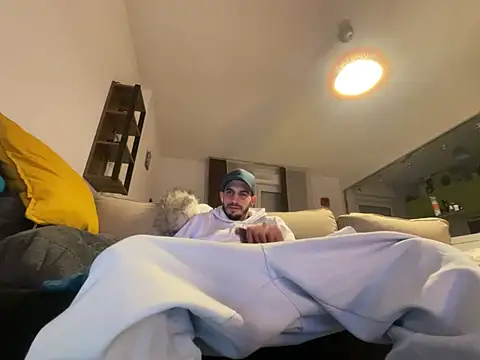 Rebeu313 online show from 16, 1, 2025