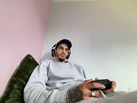 Rebeu313 online show from 23, 2, 2026