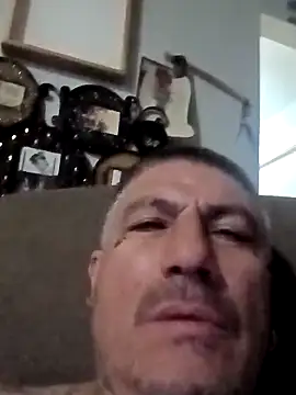 B DOGG69 online show from 4, 3, 2025