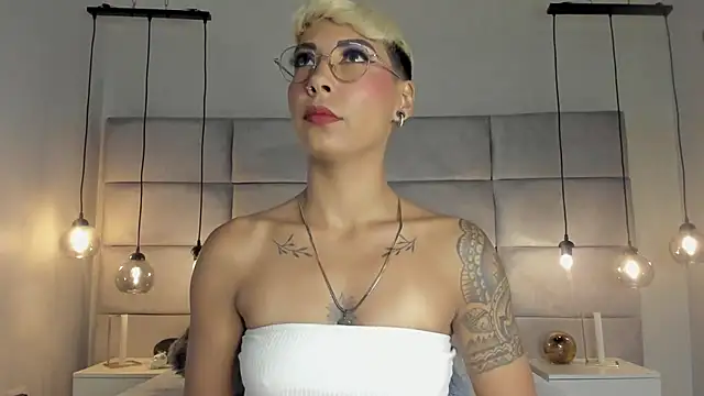 Snapshot of MiaMorgan_ chatting on 29, 1, 2025 MiaMorgan online show from 29, 1, 2025