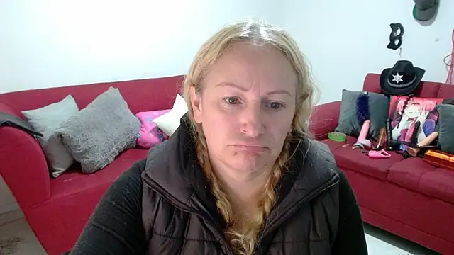 emperabigbootybigass online show from 4, 2, 2026