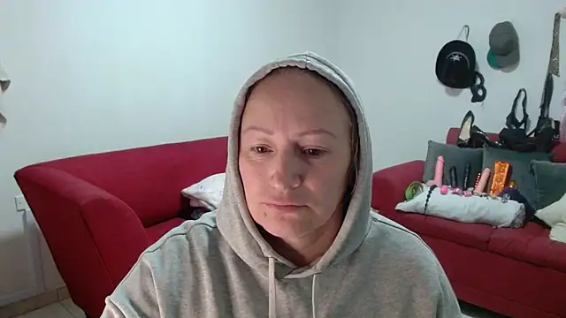 emperabigbootybigass online show from 20, 2, 2026