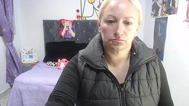 emperabigbootybigass online show from 1, 6, 2026