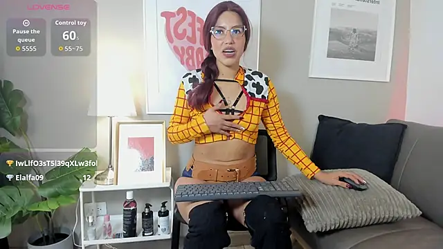 Snapshot of Lilith_dh chatting on 31, 10, 2025 Lilith dh online show from 31, 10, 2025