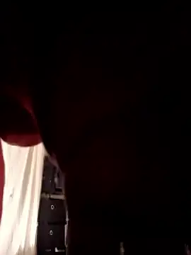 Snapshot of DevinToore chatting on 31, 10, 2025 DevinToore online show from 31, 10, 2025