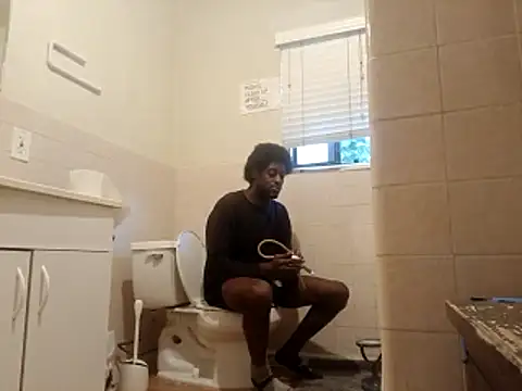 Snapshot of DevinToore chatting on 2, 11, 2025 DevinToore online show from 2, 11, 2025