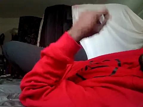 Snapshot of DevinToore chatting on 19, 12, 2025 DevinToore online show from 19, 12, 2025