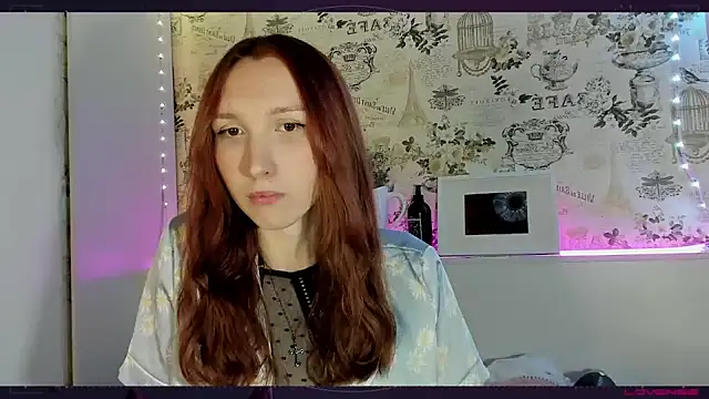 LisaIcon online show from 17, 12, 2024