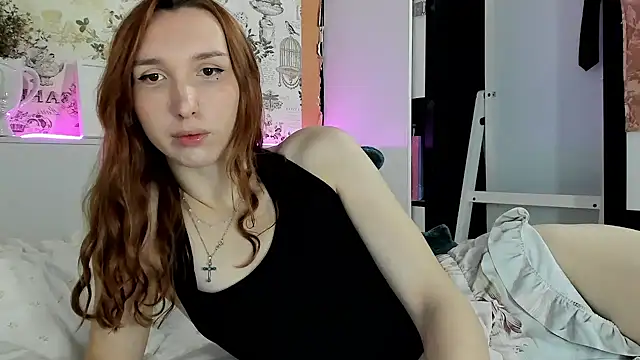 LisaIcon online show from 3, 2, 2025