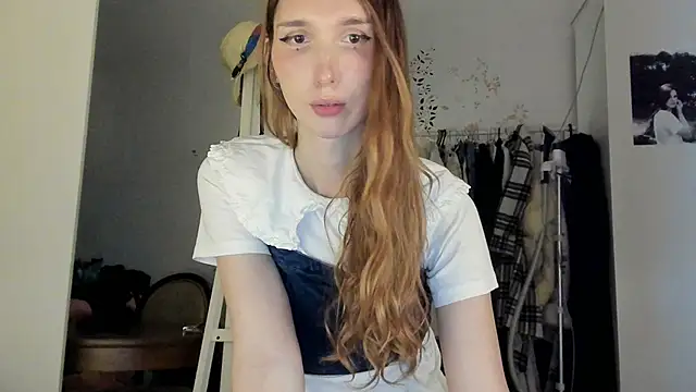 LisaIcon online show from 15, 6, 2026