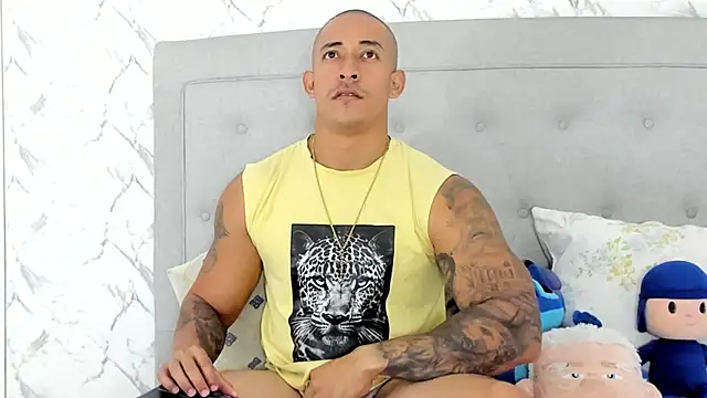 Snapshot of luigiferrara chatting on 21, 1, 2025 luigiferrara online show from 21, 1, 2025