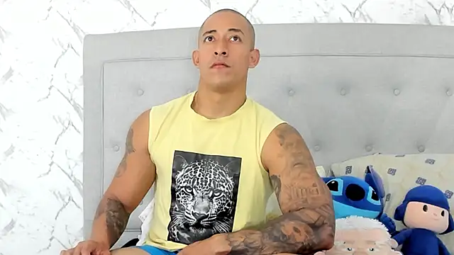 Snapshot of luigiferrara chatting on 4, 2, 2025 luigiferrara online show from 4, 2, 2025