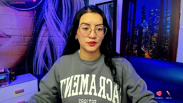 Snapshot of Violetaa_diazz chatting on 3, 1, 2025 Violetaa diazz online show from 3, 1, 2025