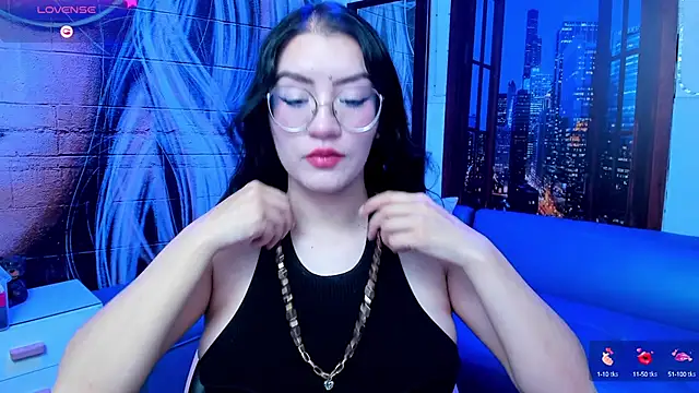 Snapshot of Violetaa_diazz chatting on 4, 2, 2025 Violetaa diazz online show from 4, 2, 2025