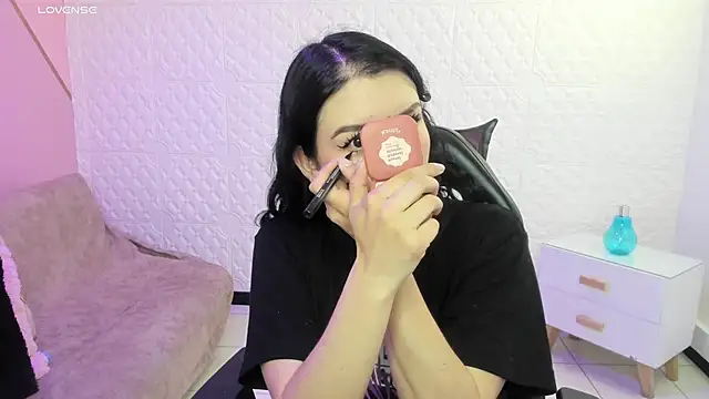 Snapshot of Violetaa_diazz chatting on 20, 9, 2025 Violetaa diazz online show from 20, 9, 2025