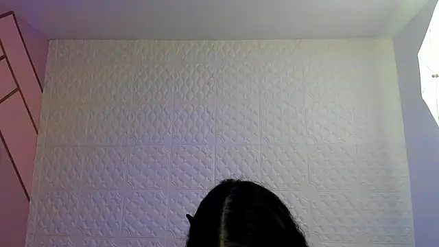 Snapshot of Violetaa_diazz chatting on 31, 10, 2025 Violetaa diazz online show from 31, 10, 2025