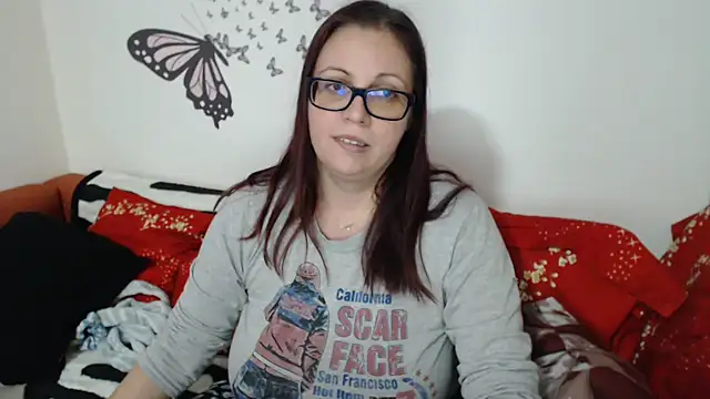 LadyHellene online show from 5, 2, 2025