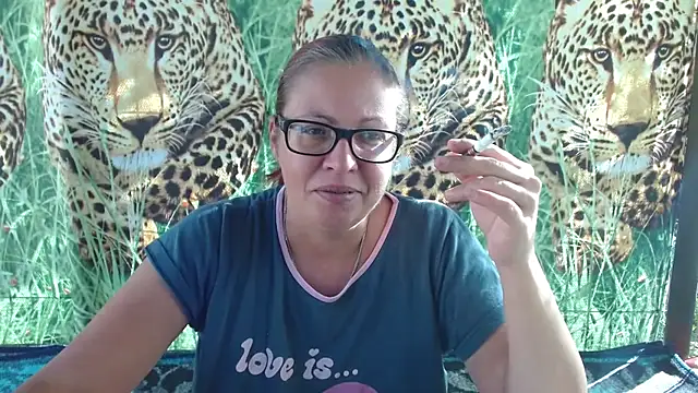 LadyHellene online show from 19, 9, 2025