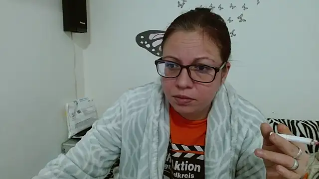 LadyHellene online show from 5, 2, 2026