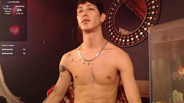 Snapshot of Godly_huan chatting on 26, 5, 2026 Godly huan online show from 26, 5, 2026