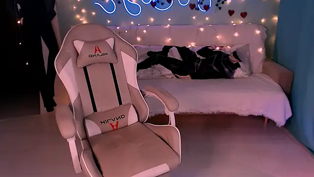 Sweet Richal online show from 23, 2, 2025