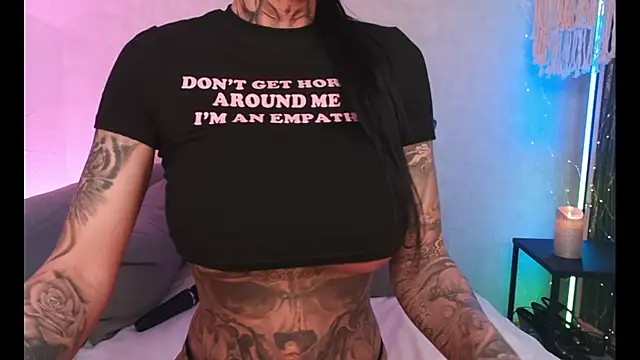 MeganWitch online show from 5, 2, 2025