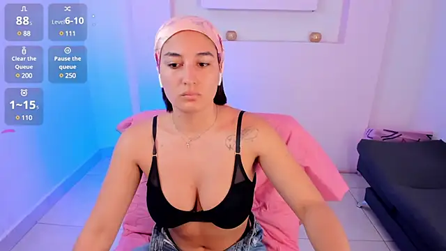 ScarlettWet9 online show from 15, 12, 2024