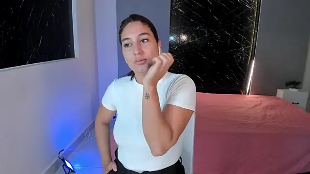 ScarlettWet9 online show from 21, 3, 2025