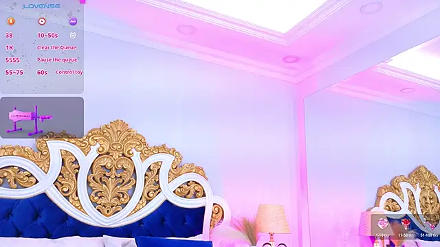 Snapshot of AshleyFerri chatting on 8, 11, 2025 AshleyFerri online show from 8, 11, 2025