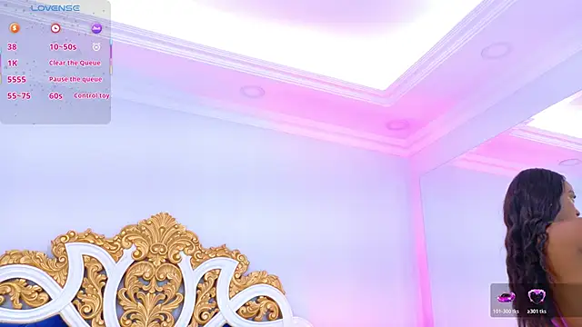 Snapshot of AshleyFerri chatting on 12, 11, 2025 AshleyFerri online show from 12, 11, 2025