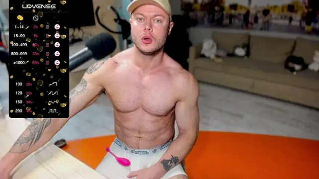 Snapshot of kingjamesuk chatting on 12, 10, 2025 kingjamesuk online show from 12, 10, 2025