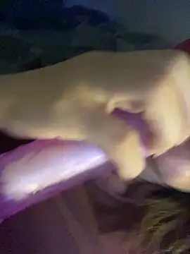 Carolinen online show from 13, 9, 2025